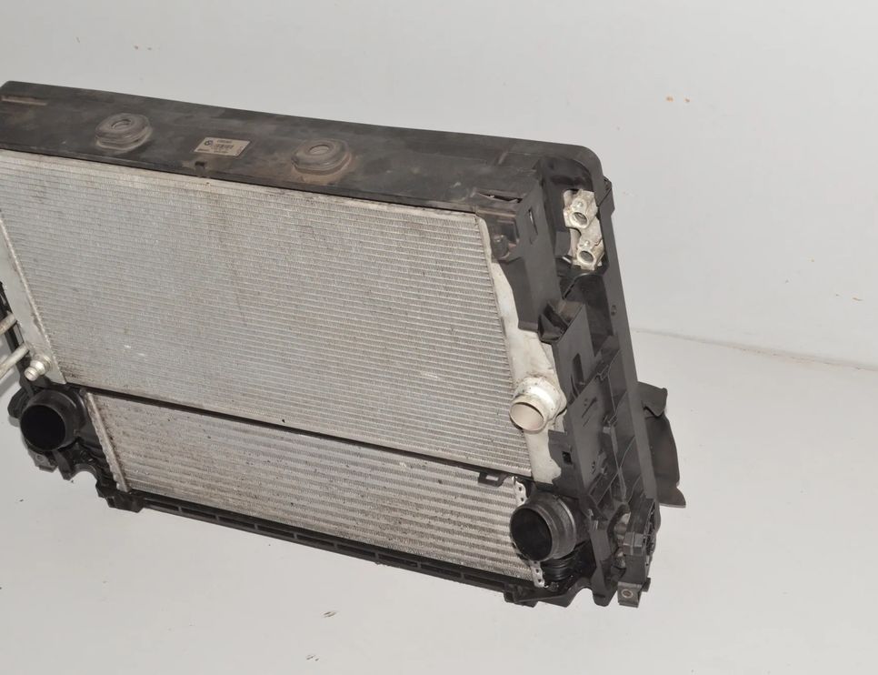 BMW 5 Series Gran Turismo F07 (2010-2017) Система охлаждения 8509167,8509175,17118509175,7805627,17117805627,7805629,17517805629,7570100,17117570100,9109723,64509109723,9391489,64509391489,9389417,64509389417,9255983,64509255983,9248173,64549248173,4247809,64534247809,9149395,64509149395 22598996