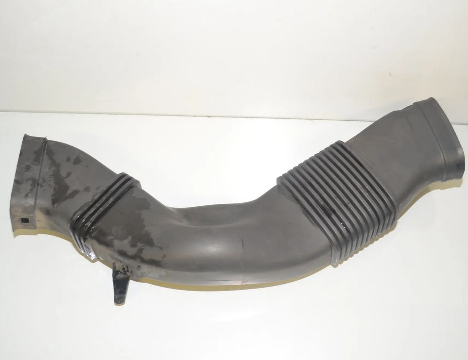 BMW 5 Series F10/F11 (2009-2017) Воздухозаборная труба 8513454,13718513454 23699718