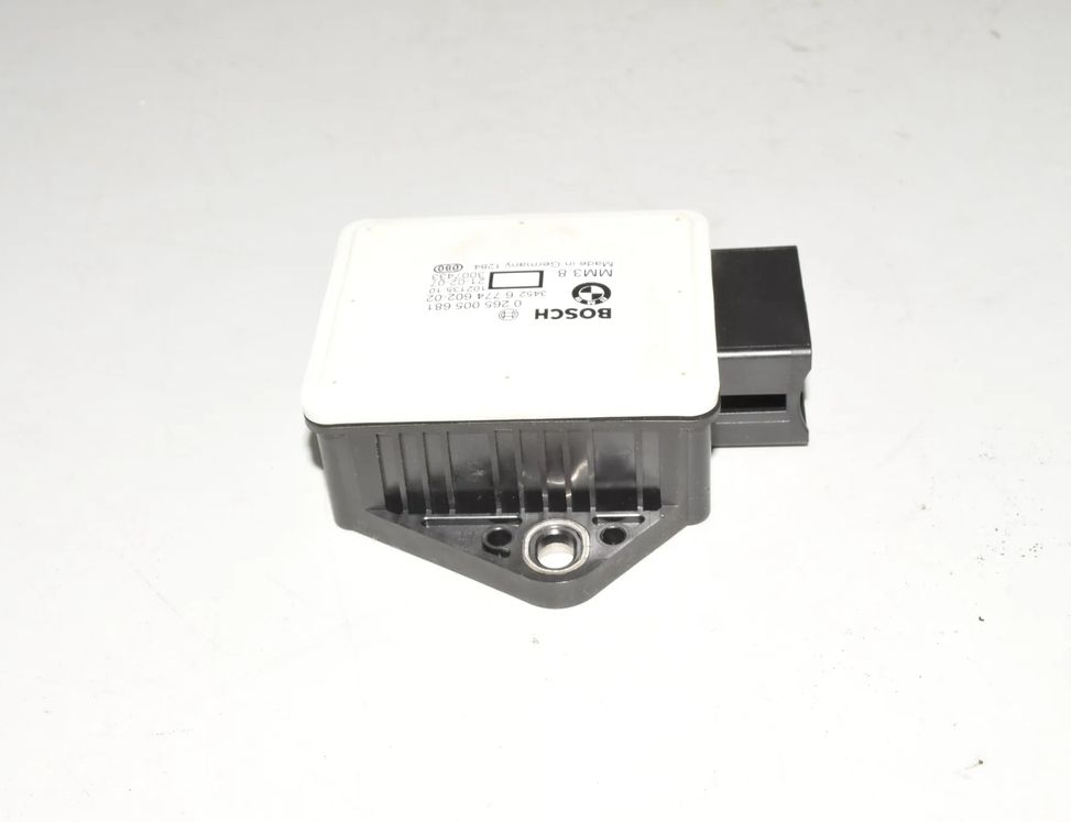 BMW 5 Series E60/E61 (2003-2010) Acceleration Sensor 0265005681,6774602 2406278