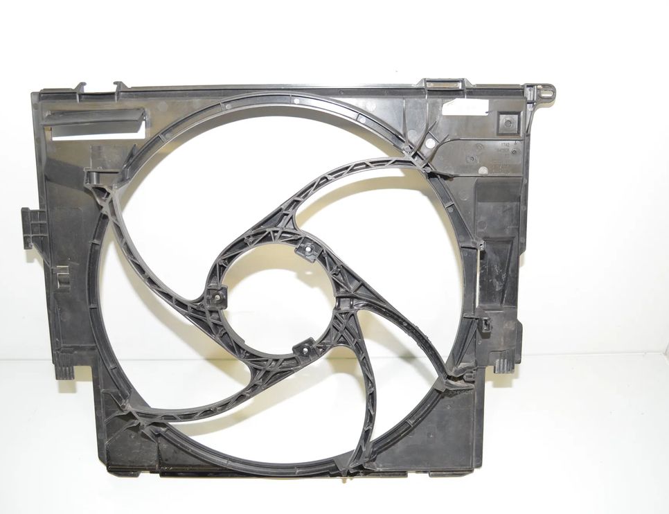 BMW 2 Series F22/F23 (2013-2020) Citas motora nodalījuma detaļas 7640508,17427640508,17427600557,7600557 24840499