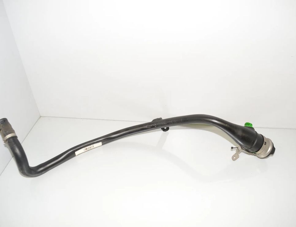 BMW 5 Series F10/F11 (2009-2017) Fuel Tank Pipe 16117206353,16114899859,4899859,7206353 25397804