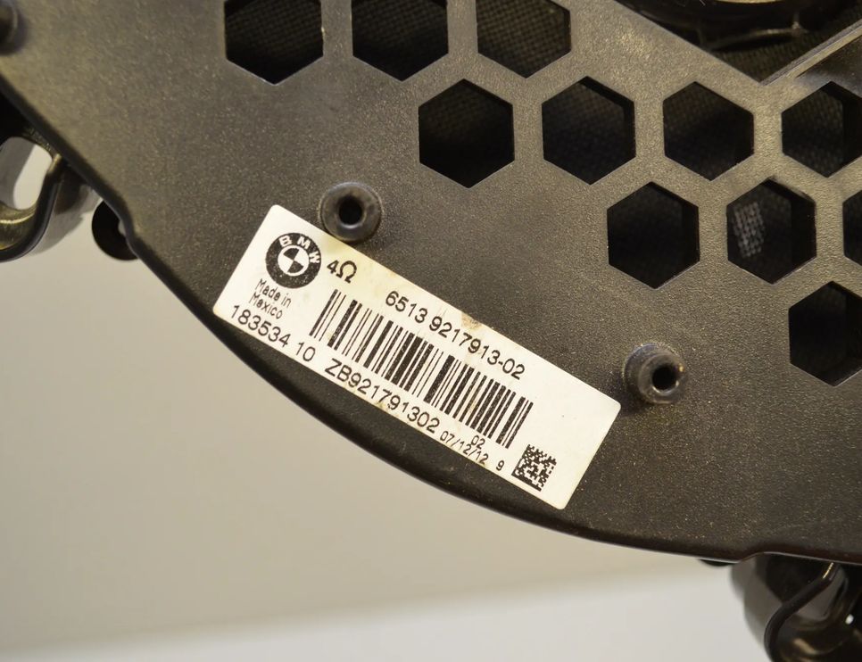 BMW X5 E70 (2006-2013) Subwoofer 9217913,65139217913 26364389