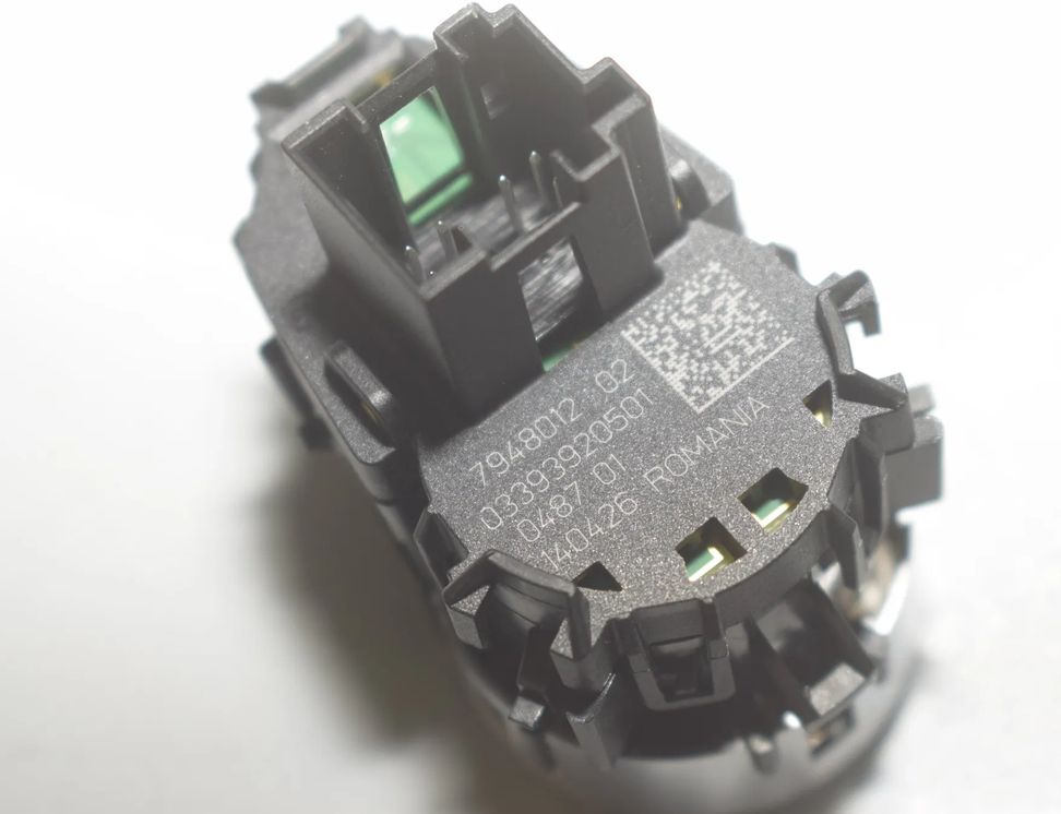 BMW 5 Series G30/G31 (2016-2023) Ignition Button 7948012,51417948012 27451626