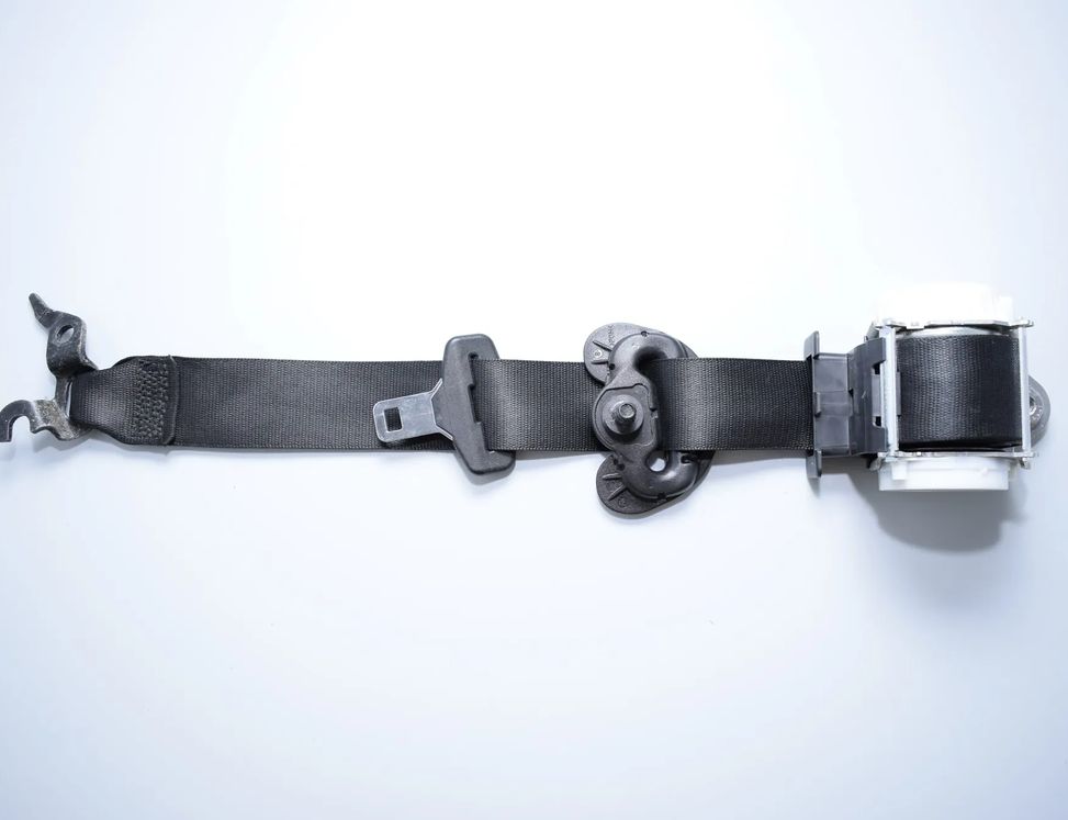 BMW 1 Series E81/E82/E87/E88 (2004-2013) Ремень безопасности передний левый 3059848,9117219 2773132