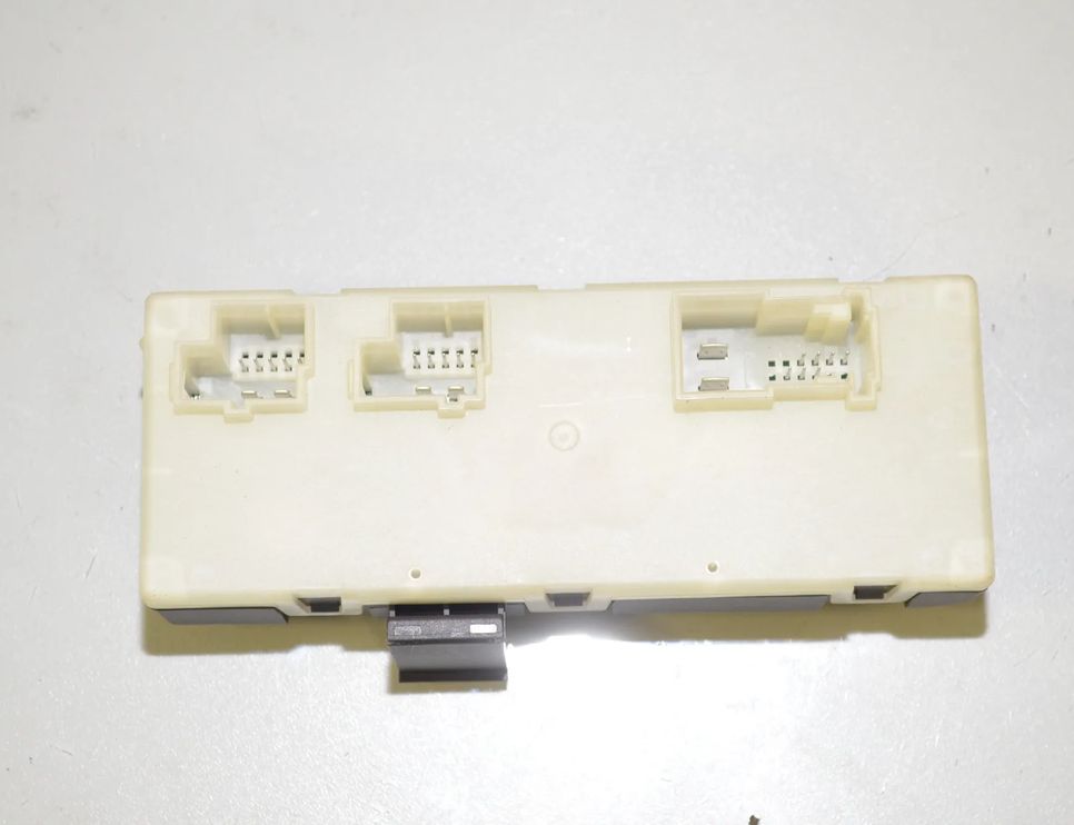 BMW 3 Series G20/G21/G28 (2018-2024) Automātiskās bagāžnieka atvēršanas komplekts 5A19DB2,61355A19DB2,61359852925,9852925,7357112,51247357112,51242704105,2704105,51247430626,7430626,7453413,51247453413 28164264