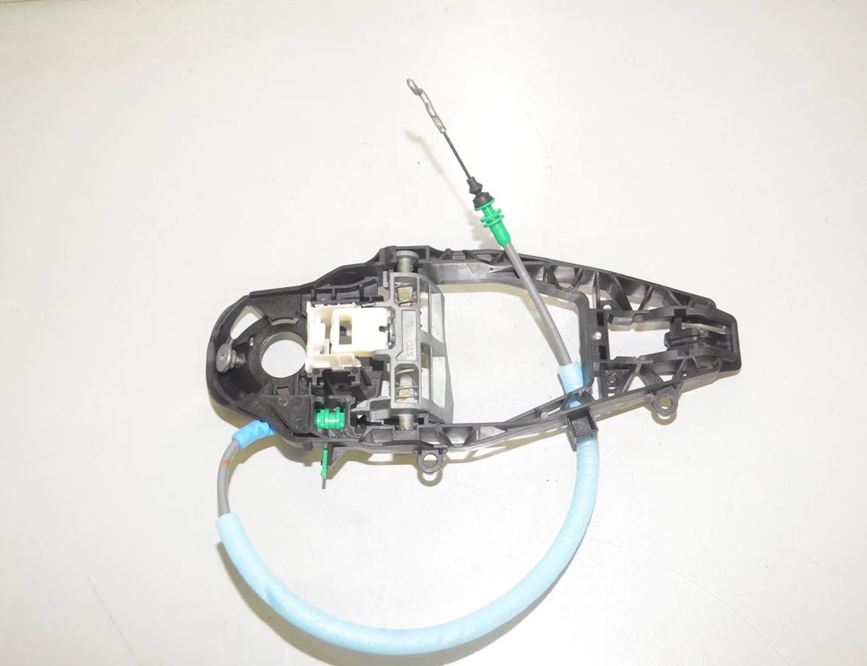 BMW 3 Series G20/G21/G28 (2018-2024) Aizmugurējo kreiso durvju iekšējā roktura rāmis / kronšteins 9881777,51219881777,51217439219,7439219 28353115