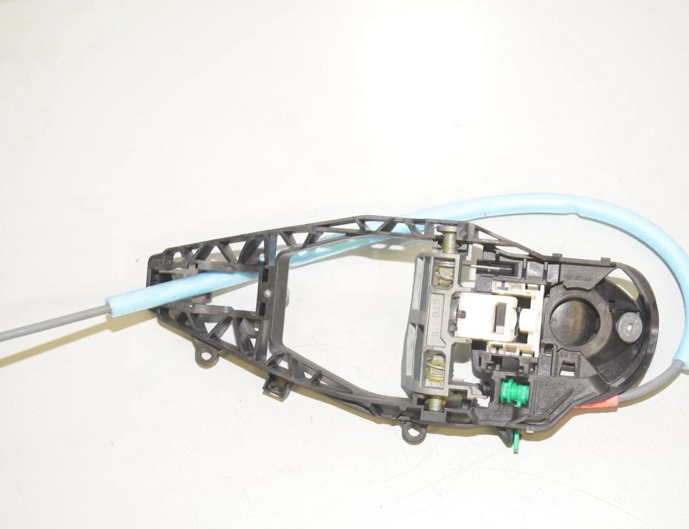 BMW 1 Series F40 (2019-2024) Кронштейн ручки задней правой двери 9881778,51219881778,51217439220,7439220 28539120