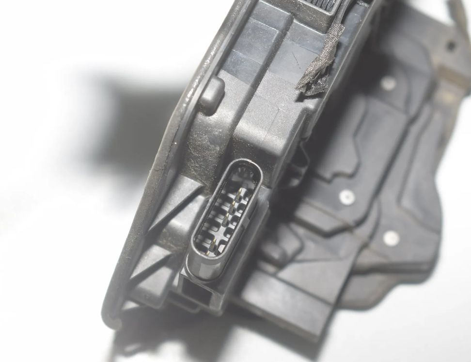 BMW 1 Series F40 (2019-2024) Priekšējo labo durvju slēdzene 7956142,9881778,51217446973,7446973,51219881778,7439220,51217439220 29178909