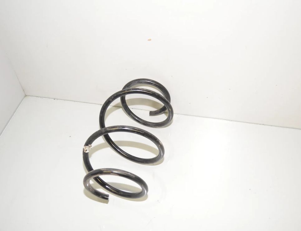 BMW 2 Series F22/F23 (2013-2020) Front Right Coil Spring 6851920,31336851920 29622935