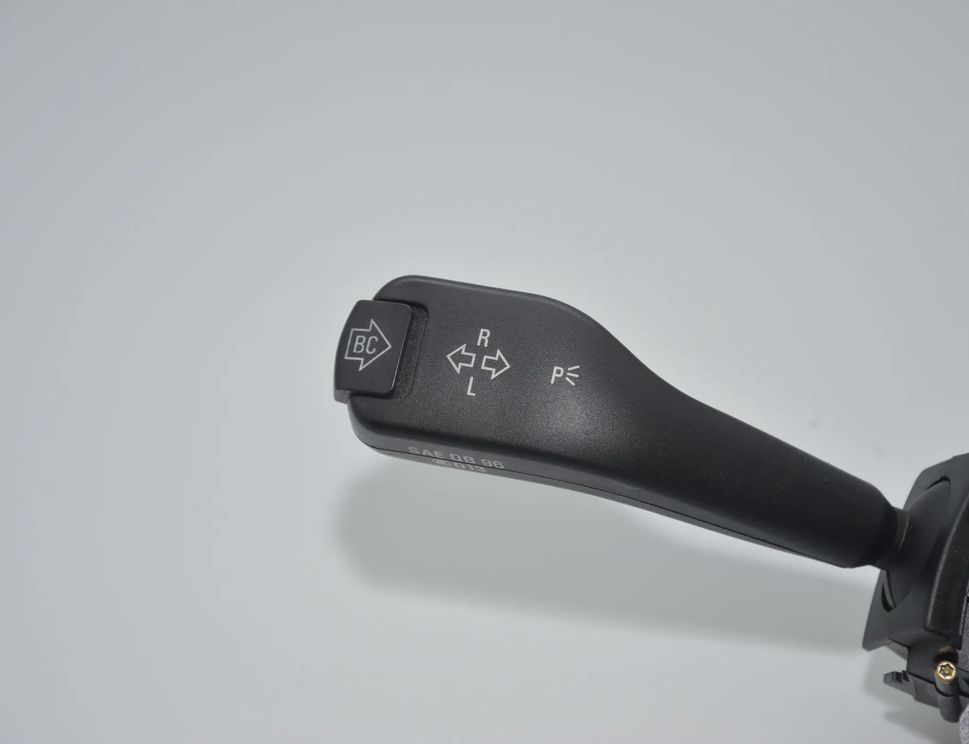 BMW 5 Series E39 (1995-2004) Indicator Wiper Stalk Switch 8363668,8375408,8375398 3024347