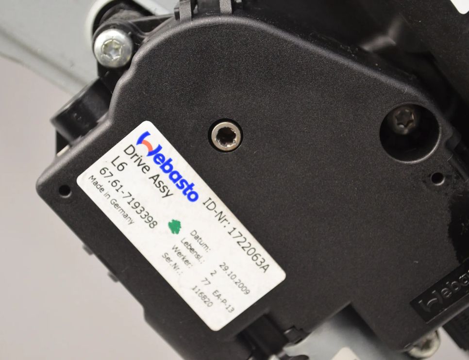 BMW 7 Series F01/F02 (2008-2015) Sunroof 7193398,67617193398,67617316535,7316535,7399481,54107399481,54107209193,7209193,7382981,54107382981 30472090