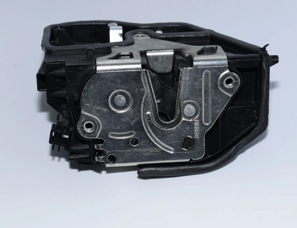 BMW X5 E70 (2006-2013) Rear Right Door Lock 7202148 3193740