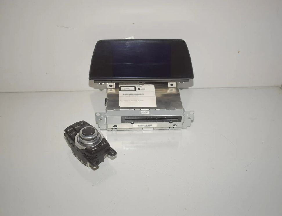 BMW 3 Series F30/F31 (2011-2020) Navigation System 9286699,9292247,9323787,65829286699,65509292247,9281687,65509281687,9252003,65509252003,65129323787,9331600,65129331600,9342036,65129342036,9364111,65129364111 32796930