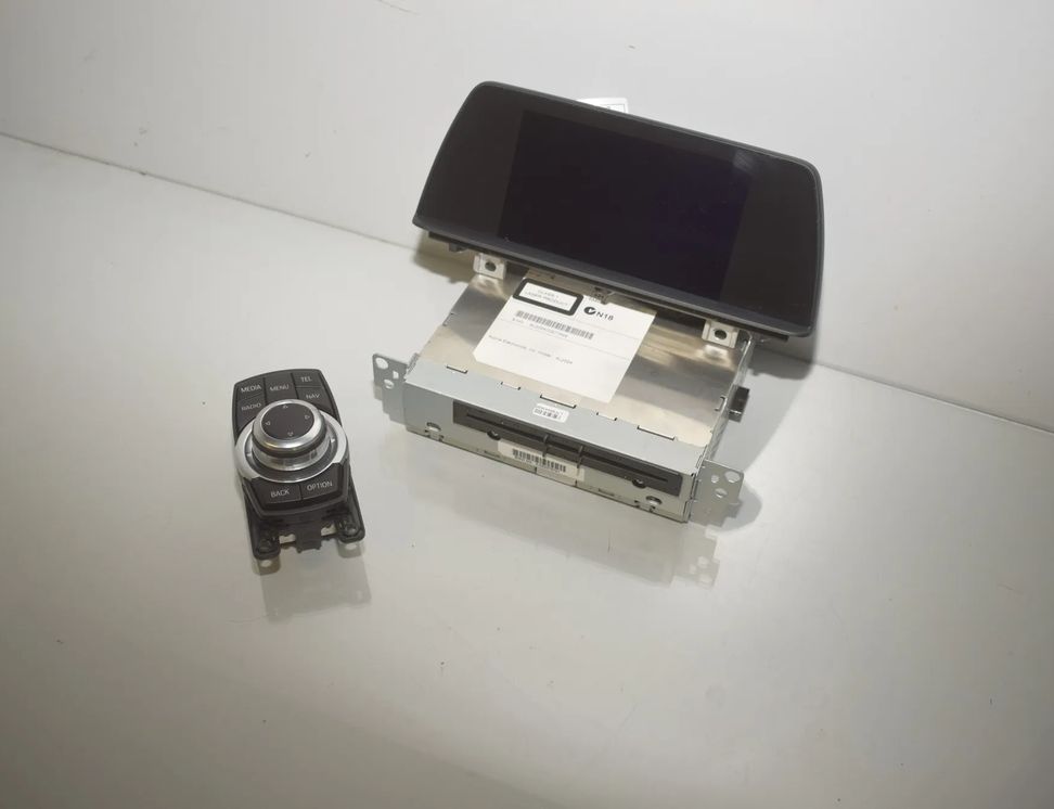 BMW 3 Series F30/F31 (2011-2020) Navigation System 9286699,9292247,9323787,65829286699,65509292247,9281687,65509281687,9252003,65509252003,65129323787,9331600,65129331600,9342036,65129342036,9364111,65129364111 32796930