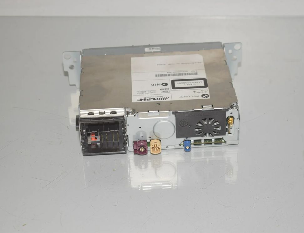 BMW 3 Series F30/F31 (2011-2020) Navigation System 9286699,9292247,9323787,65829286699,65509292247,9281687,65509281687,9252003,65509252003,65129323787,9331600,65129331600,9342036,65129342036,9364111,65129364111 32796930