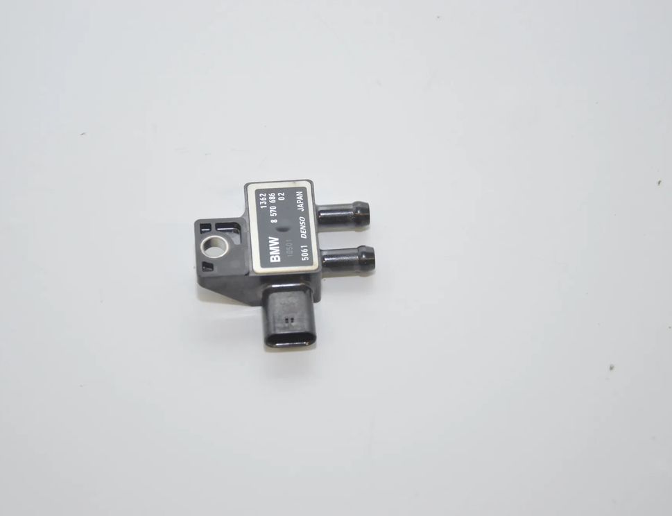 BMW 4 Series F32/F33/F36 (2013-2020) DPF Pressure Sensor 8570686 3321203
