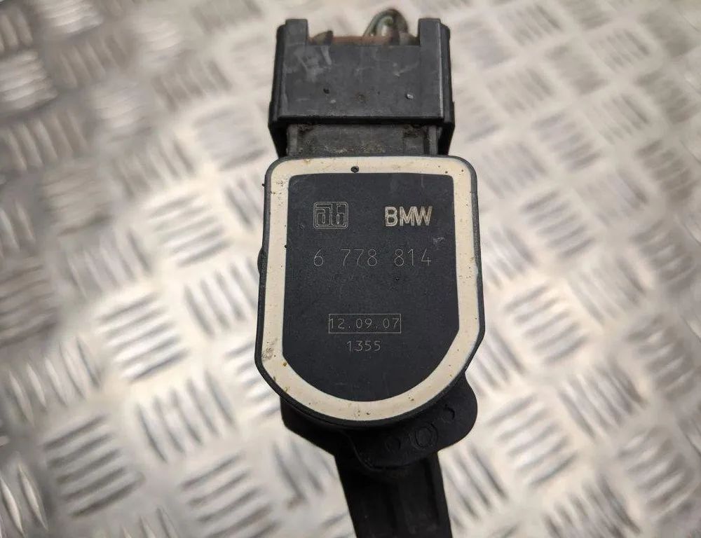 BMW X5 E70 (2006-2013) Priekšējais labais līmeņa sensors 6778814 31427437