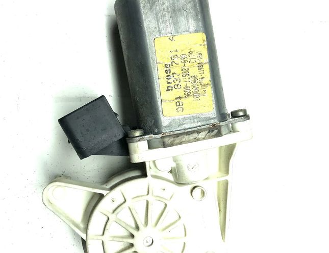 VOLKSWAGEN Passat B5 (1996-2005) Front Left Door Window Regulator Motor 3B4837751A,969011902000 28248550