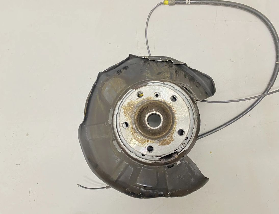 BMW 3 Series F30/F31 (2011-2020) Rear Right Wheel Hub 6792524 10692535