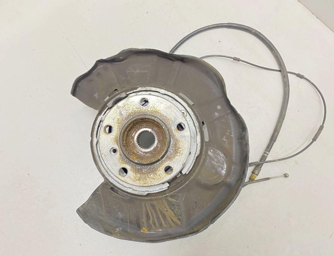 BMW 3 Series F30/F31 (2011-2020) Rear Right Wheel Hub 6792524 10694870