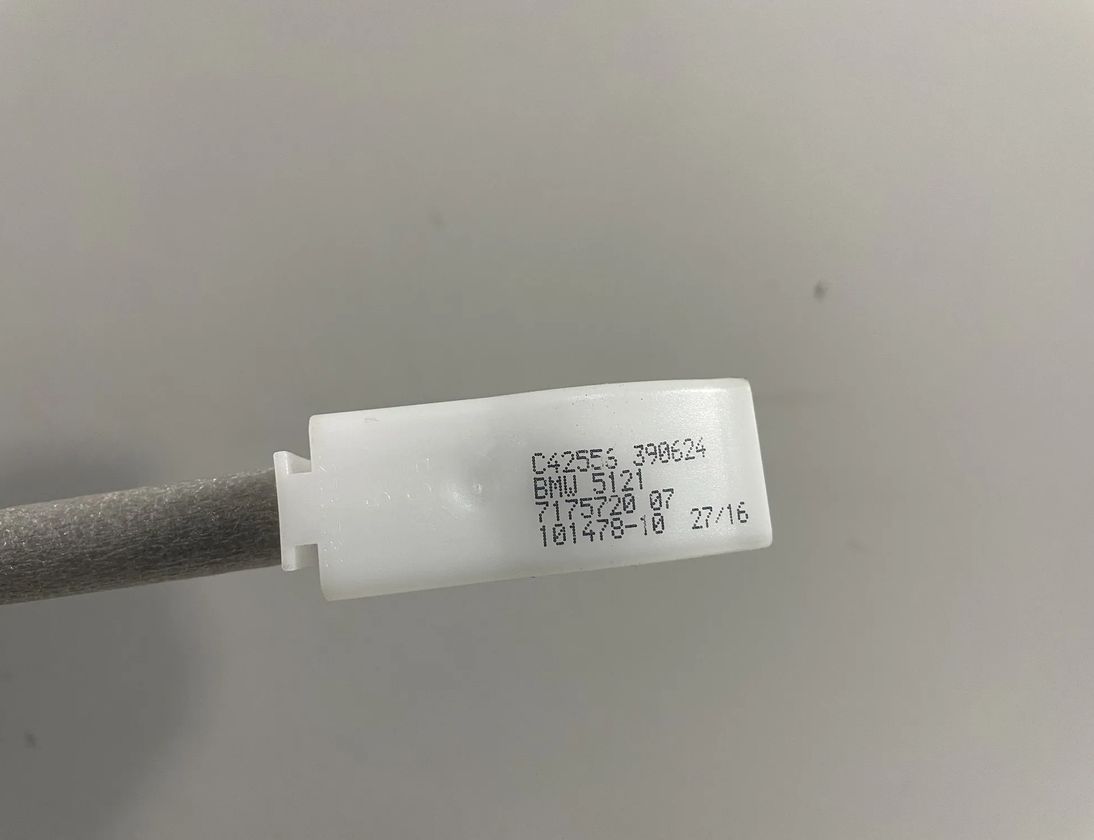 BMW 5 Series F10/F11 (2009-2017) Door Lock Cable 7175720 13794970