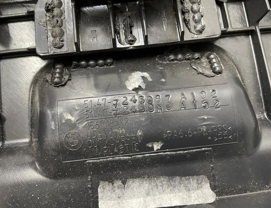 BMW X6 F16 (2014-2020) Обшивка багажника левой стороны 7246987 15287472