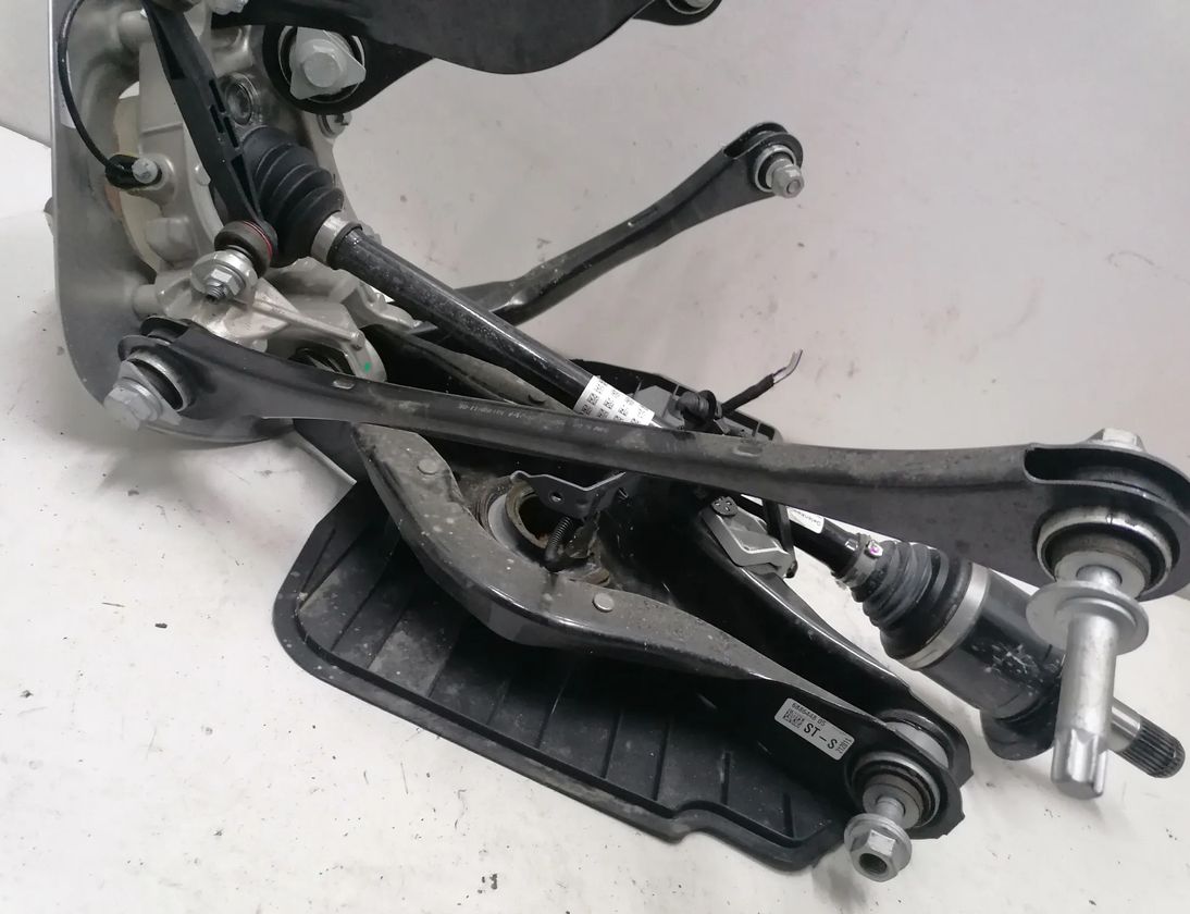 BMW 3 Series G20/G21/G28 (2018-2024) Подвеска задняя левая 6898479,6878639,6886448,6878631,6888497,6879659,8482603 17701410