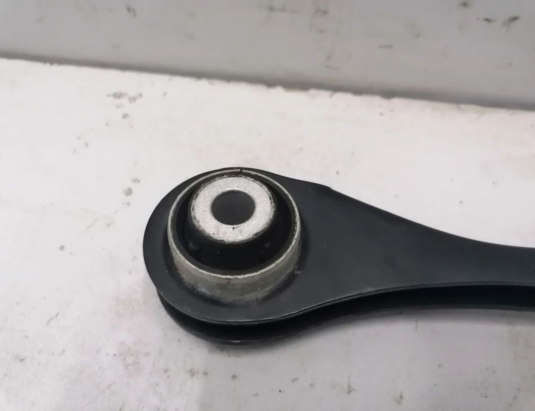 BMW 3 Series G20/G21/G28 (2018-2024) Rear Right Arm 6878632 17994190