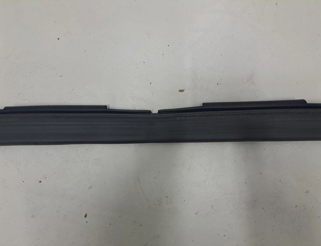 BMW 3 Series G20/G21/G28 (2018-2024) Engine Cover Rubber 7419380 22534590