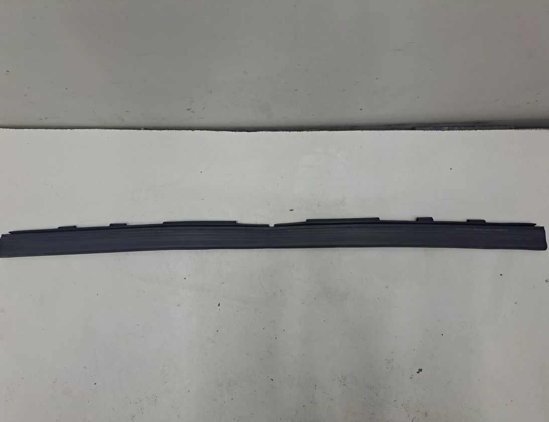 BMW 3 Series G20/G21/G28 (2018-2024) Engine Cover Rubber 7419380 22534590