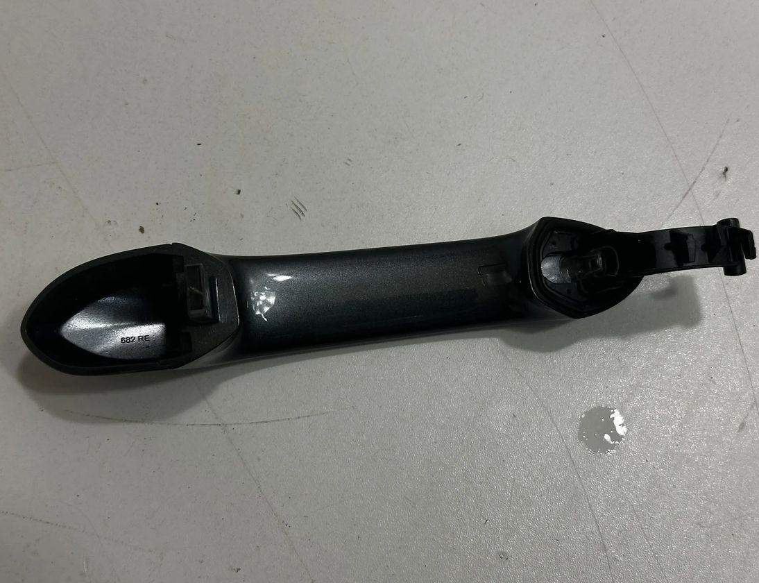 BMW 3 Series G20/G21/G28 (2018-2024) Rear right door outer handle 9491458 25106465