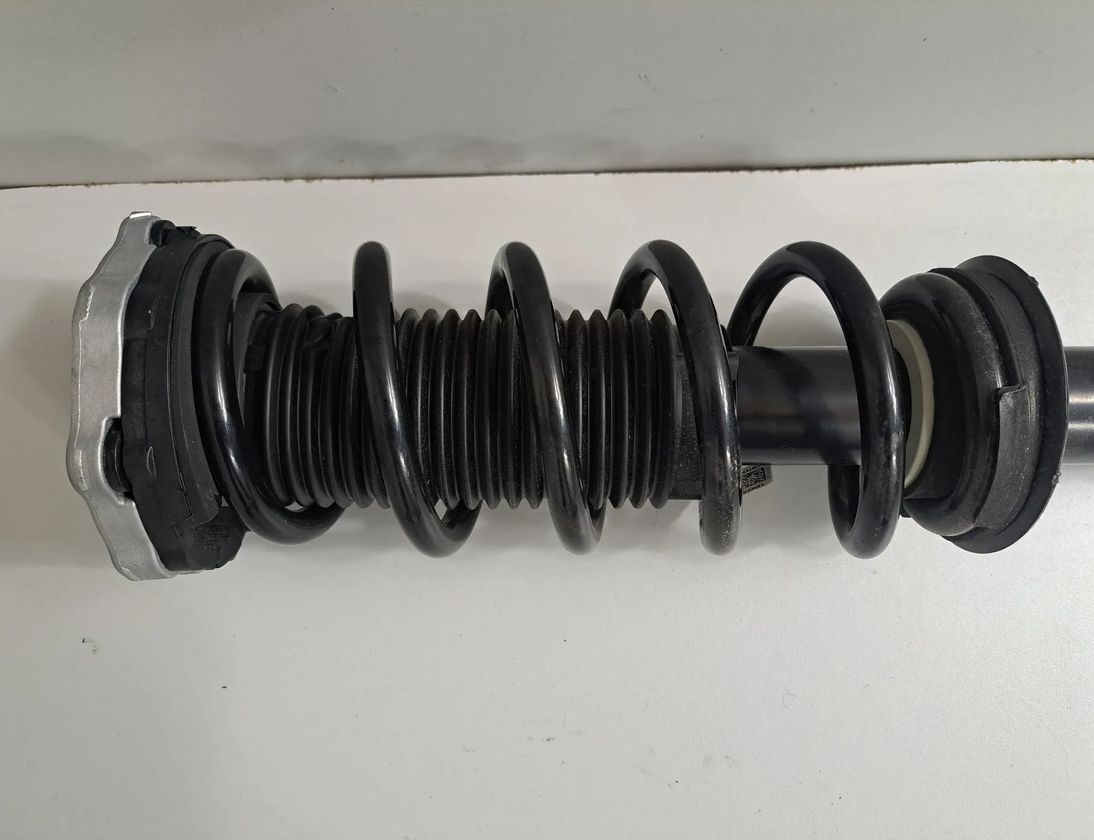 BMW X4 G02 (2018-2024) Rear Right Shock Absorber 6890945,6882819,6884917 27903067