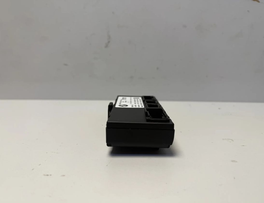 BMW X5 G05/G18 (2018-2024) Блок управления крышки багажника 5A74B10,5A92312 31802792