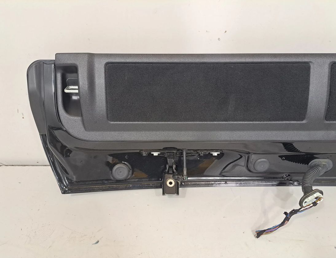 BMW X7 G07 (2018-2024) Bootlid Lower Part 7481252,7479064,7931937 31982177