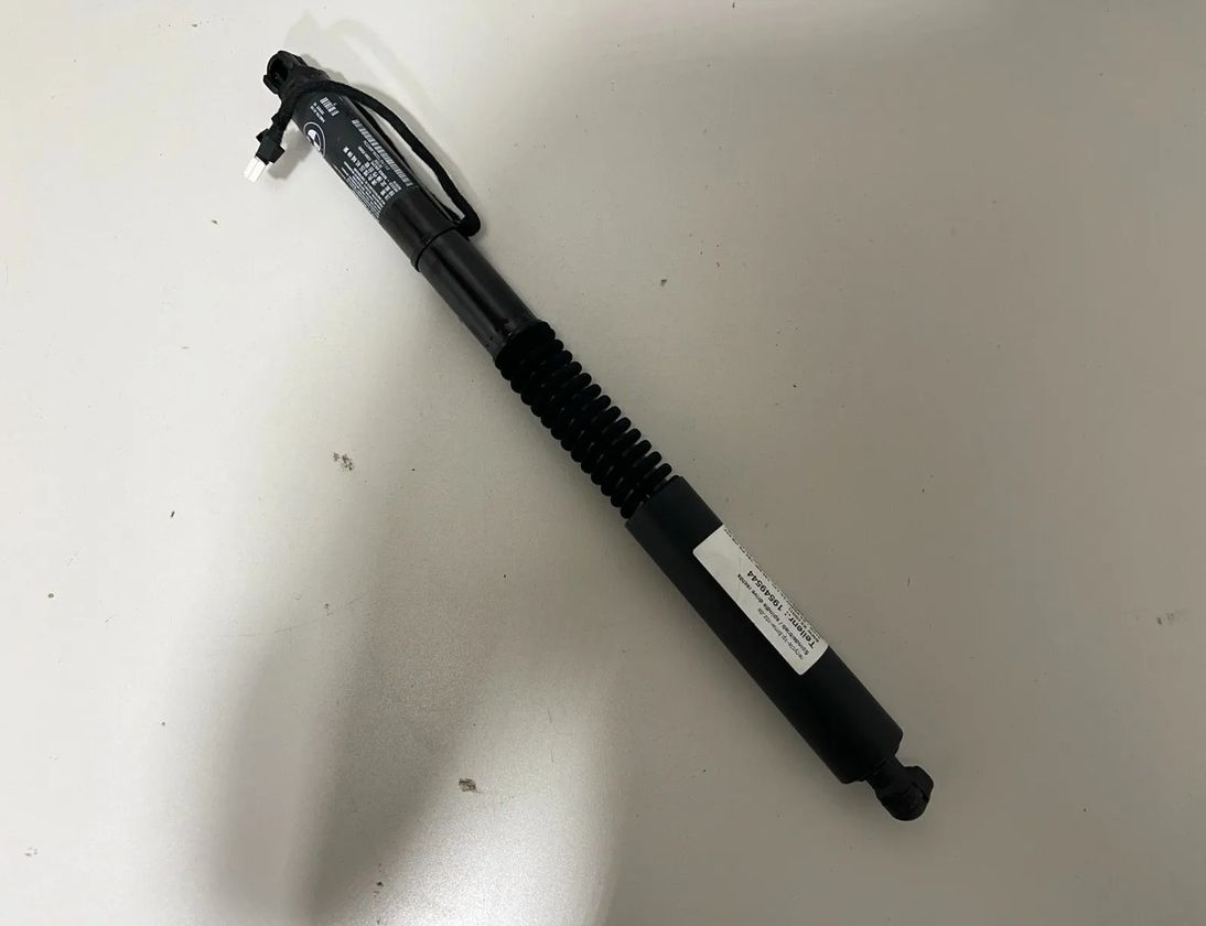 BMW X3 G01 (2017-2024) Амортизатор крышки багажника правый 9482795 32059625