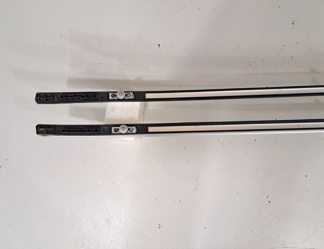 BMW X1 F48/F49 (2015-2023) Комплект рельсов крыши 7356433,7356434 32102074