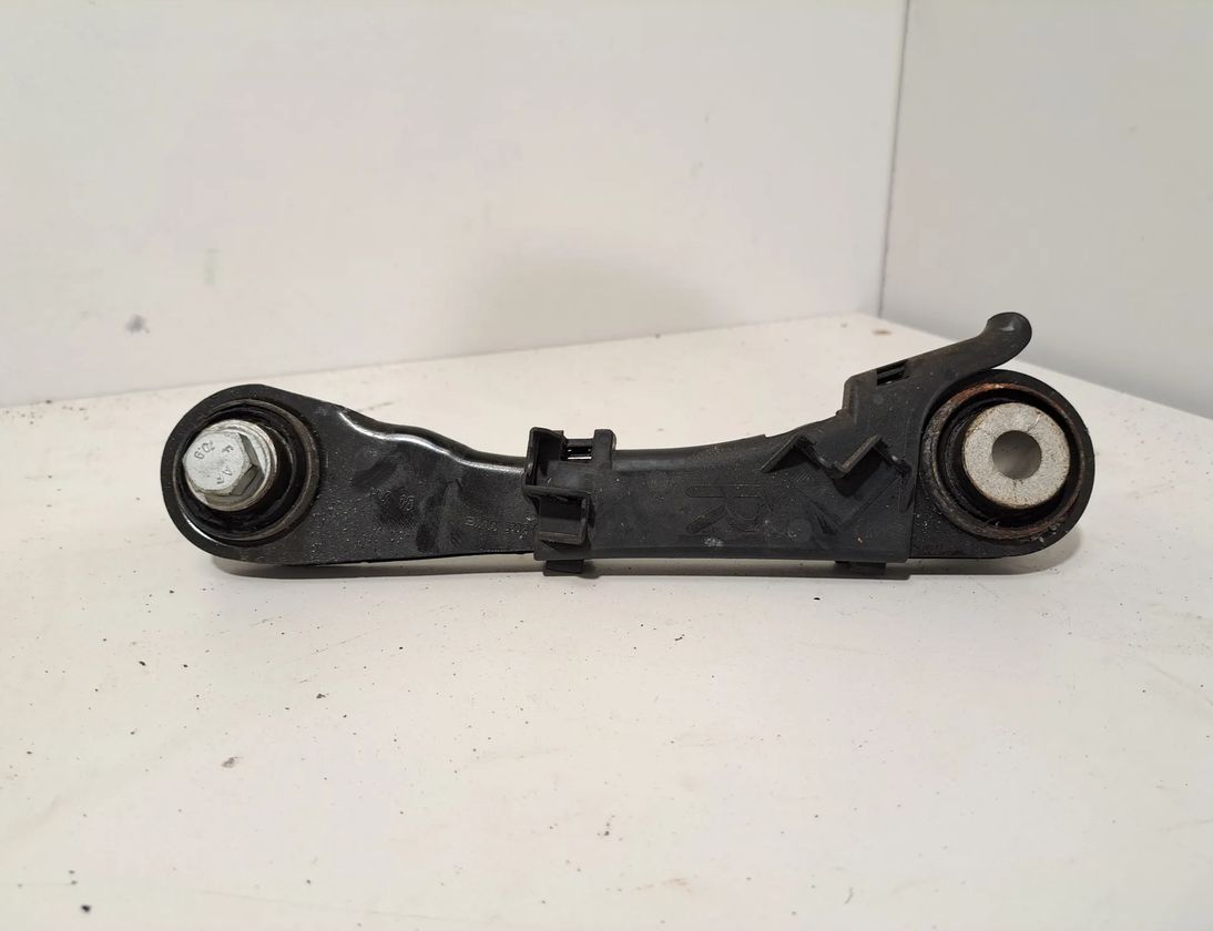 BMW 5 Series G30/G31 (2016-2023) Aizmugurējā labā balstiekārta 6866336,6861144,6861126,6875104,6883340,6867538,6893528,8664048,6886888,6899154,6874638,6869994,6866400 32147414