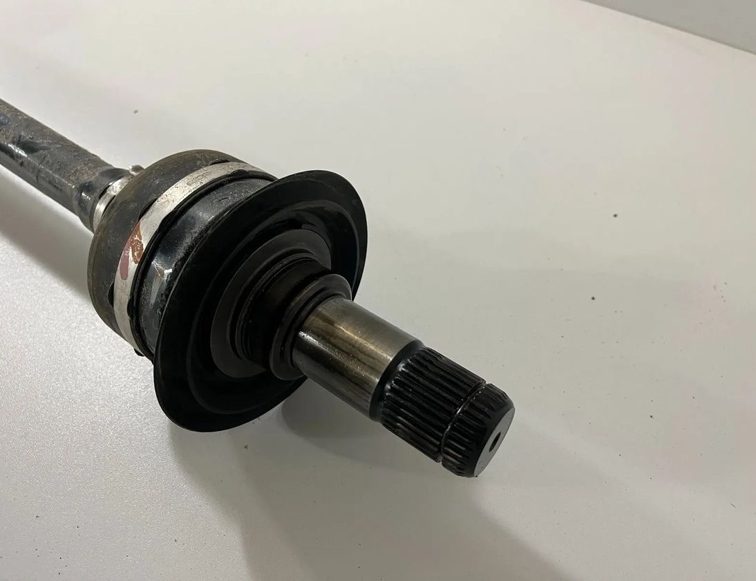 BMW X5 G05/G18 (2018-2024) Rear Left Driveshaft 8487517 32794980