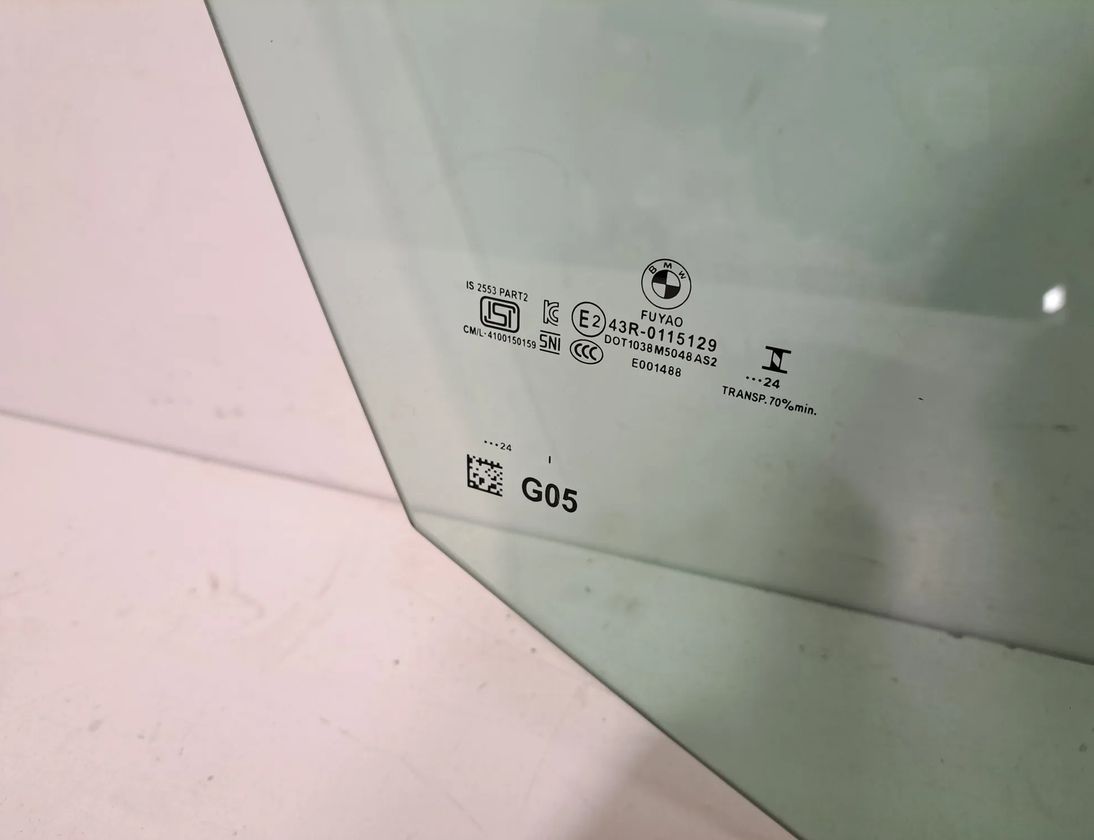 BMW X5 G05/G18 (2018-2024) Front Right Door Glass 7430938 32935919