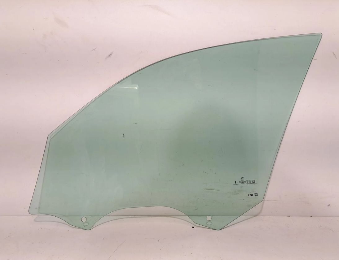 BMW X5 G05/G18 (2018-2024) Front Right Door Glass 7430938 32935919