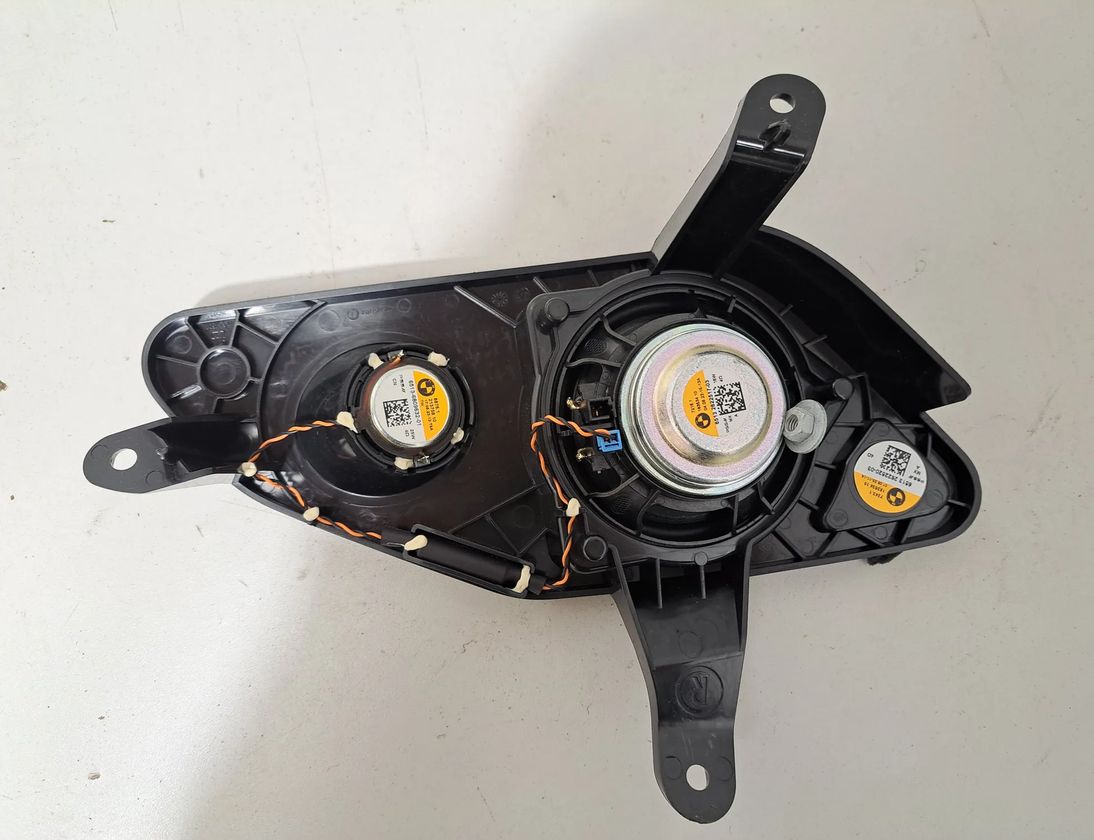 BMW X5 G05/G18 (2018-2024) Audio sistēma 5A9BF92,5B44D34,5A923D0,5A5CA89,9399276,9399315,2622517,6809632,2622518,6813597,2622519,2622520,2622516,5A38AB8,9832609,8779561,5A86481,9460501,9460502,2622511 32972649