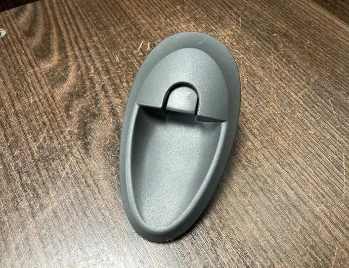 IVECO Daily 3 generation (1999-2006) Front Left Door Window Switch 500321135,939526345 27332259