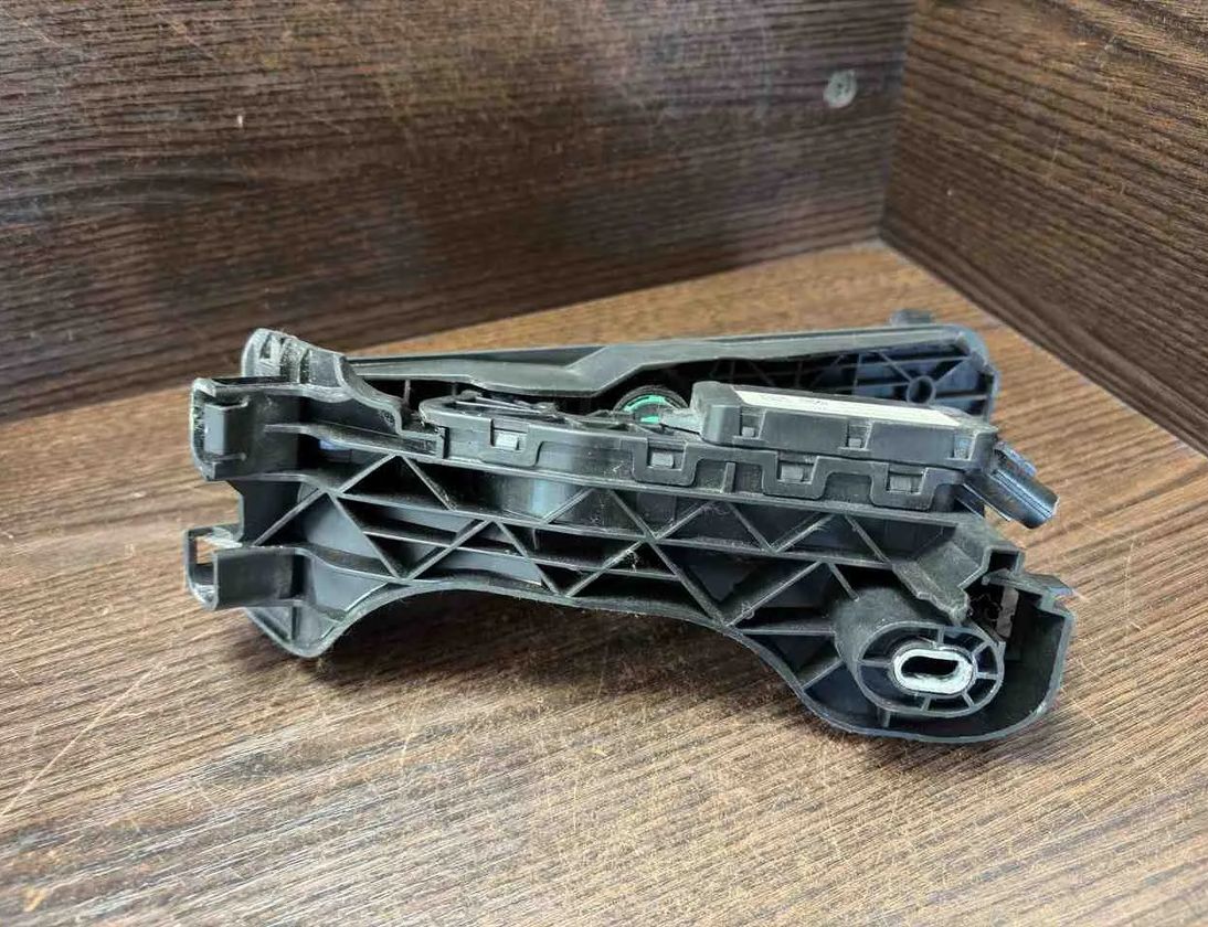 VOLKSWAGEN Passat B5 (1996-2005) Akseleratora / gāzes pedālis 1K1723503L,6PV00860001 32550258