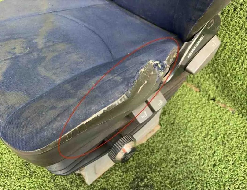 IVECO Daily 4 generation (2006-2011) Сиденье переднее левое 42557459,84100015438,3802253,42557496 32597345