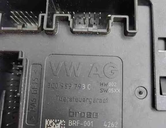 VOLKSWAGEN Passat B6 (2005-2010) Front Left Door Window Regulator Motor 3C0959793C 32612912