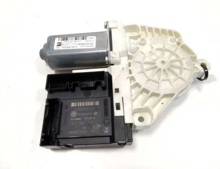 SEAT Leon 2 generation (2005-2012) Маторчик стеклоподъемника передней левой двери 1P0837401F,983608350,1T0959702F 24706970