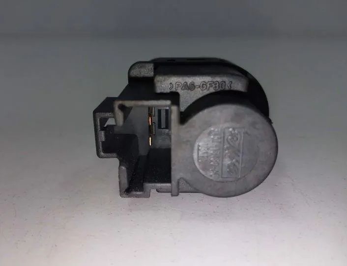 VOLVO V70 3 generation (2007-2020) Датчик тормозной педали 3M5T13480AC,PA6GF50 24709224