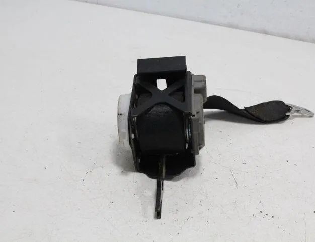 BMW 3 Series E90/E91/E92/E93 (2004-2013) Aizmugurējā labā drošības josta 6975365,3052772 24716635