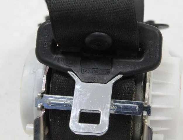 BMW 3 Series E90/E91/E92/E93 (2004-2013) Front Left Seatbelt 33059848,33052212C 24717081