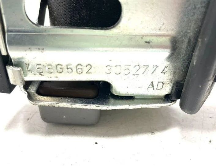 BMW 3 Series E90/E91/E92/E93 (2004-2013) Aizmugurējā vidējā drošības josta 305279799001,456G562 24722042